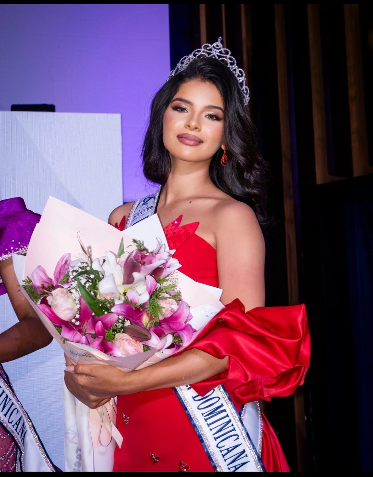 Marina Mateo Courdil gana el título Universal Teen Petite RD 2026