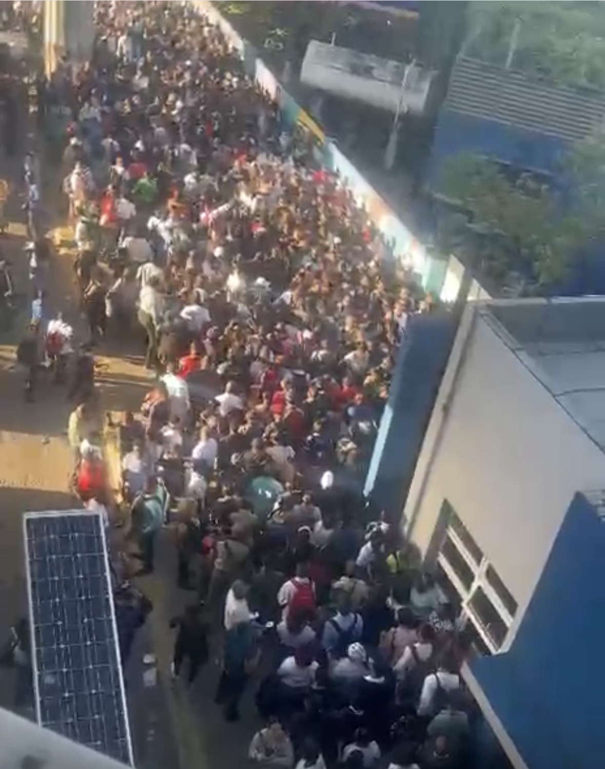 Restablecen servicio en las Líneas 1 y 2 del Metro de Santo Domingo tras falla eléctrica | De Último Minuto