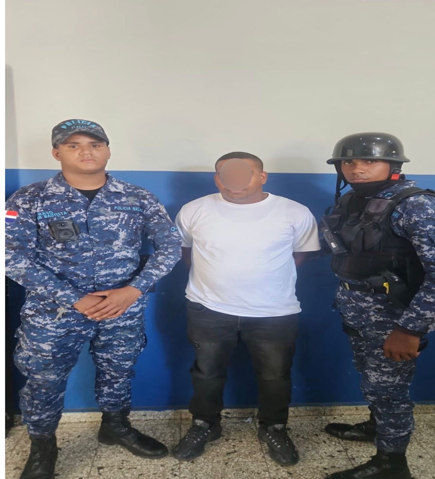 Apresan hombre en flagrante delito por presunto
