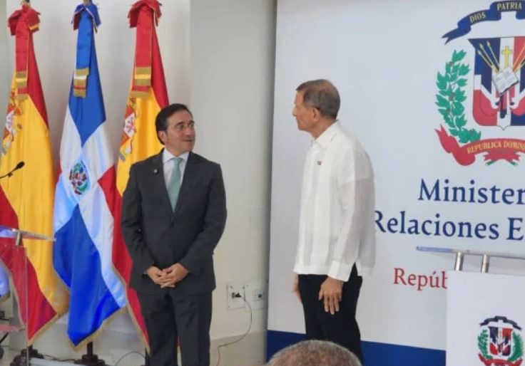 España invita a Abinader a participar en la Cumbre