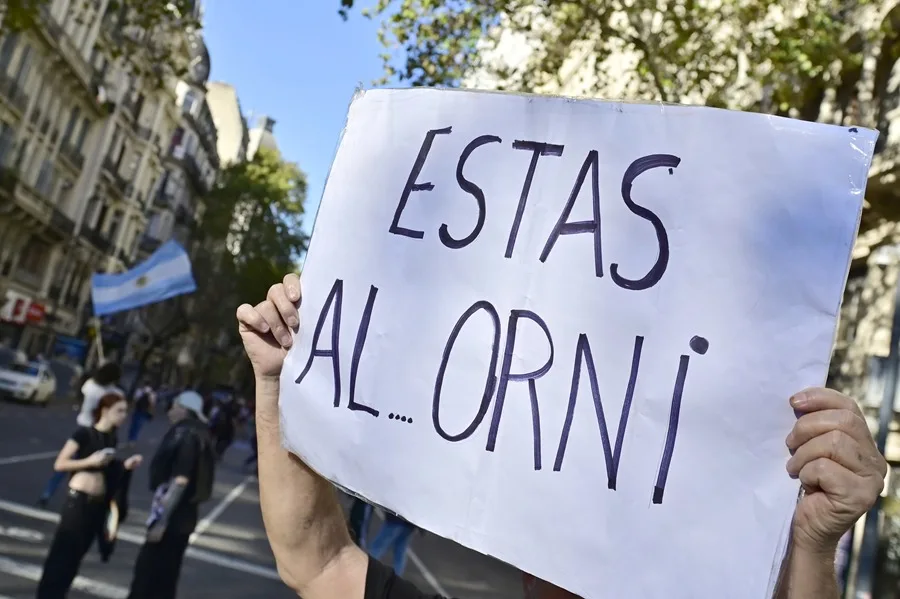 El jefe de Gabinete argentino, respaldado por Milei