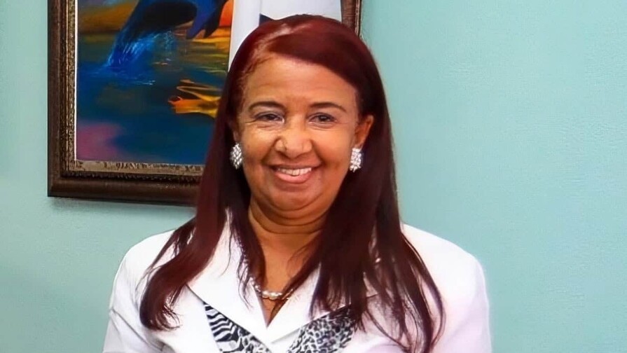 Abinader otorga pensión RD$90 mil a exdirectora del Acuario