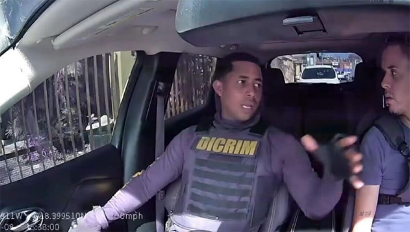 Hombre denuncia despojo de dinero en chequeo policial y dice ser perseguido