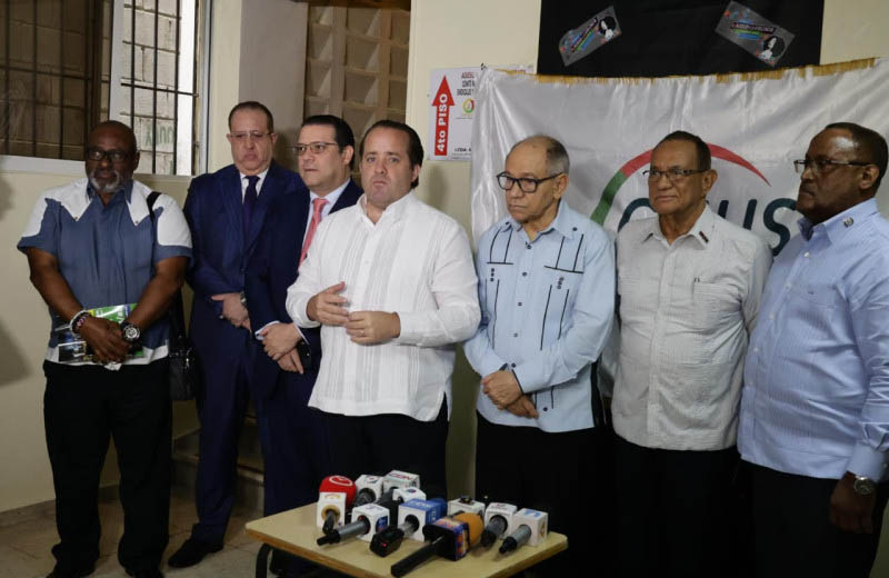 Gobierno dice que alimentos no han sufrido alzas y que su plan ha funcionado