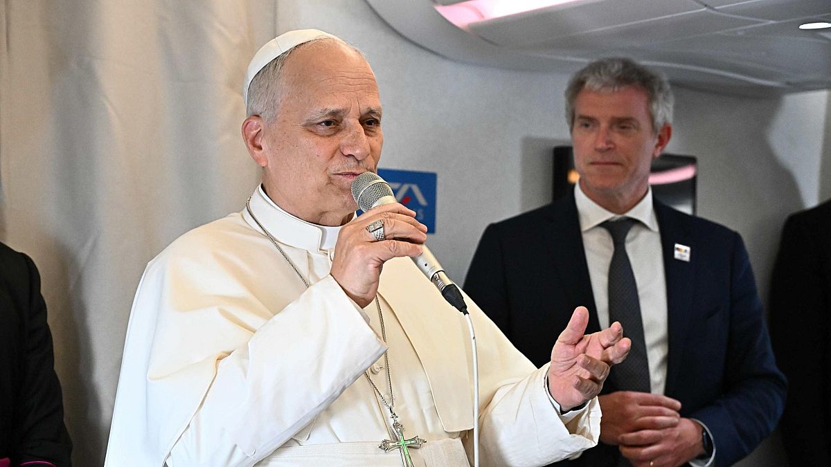 El papa asegura sus discursos en África no eran para Trump