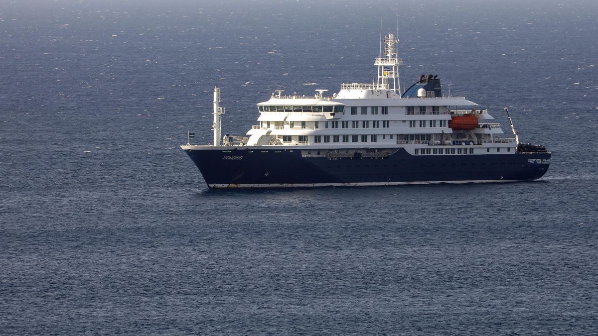 Canarias estudia la solicitud del crucero para atracar el sábado en un puerto de las islas | De Último Minuto