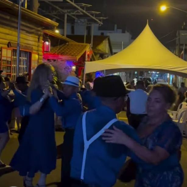 Mocanos disfrutan de gran fiesta del Son frente a De la Finca Ranch