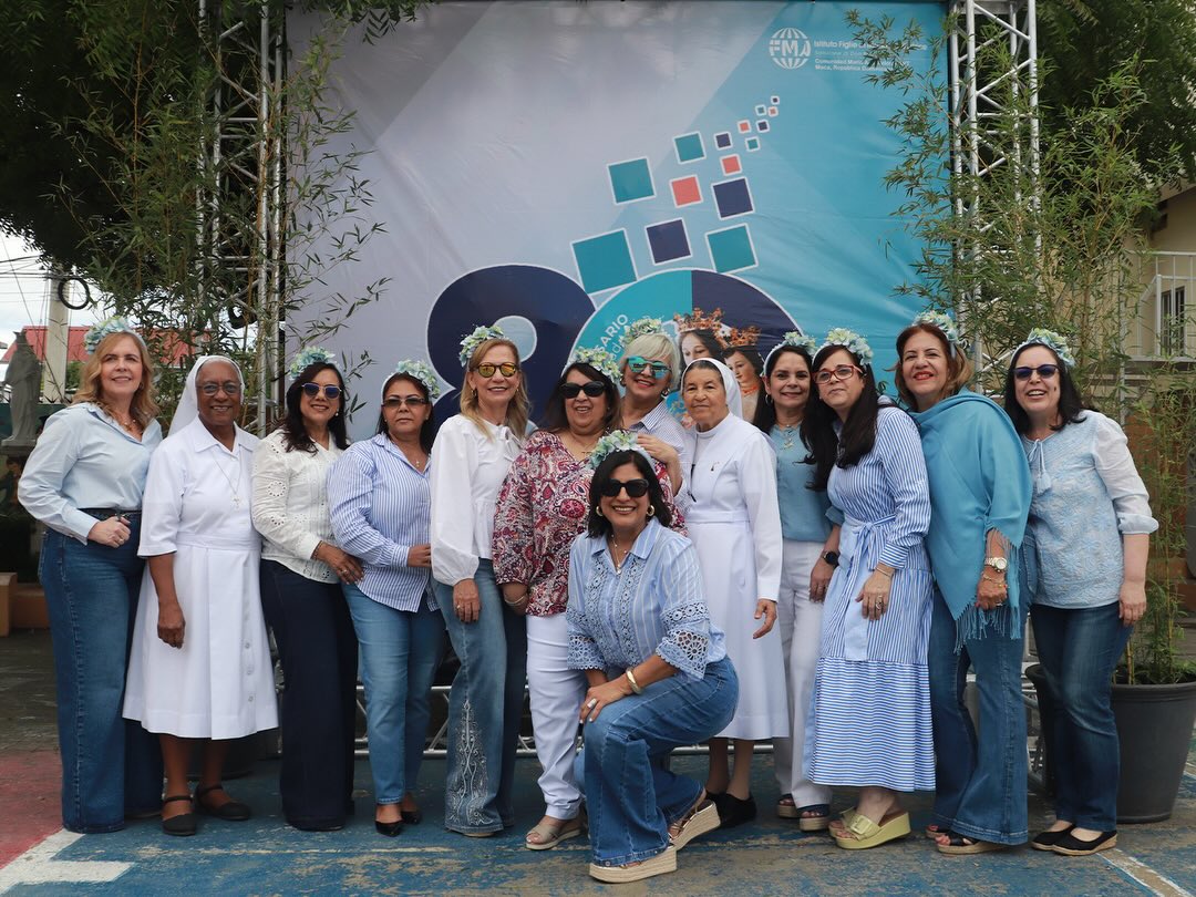 Colegio María Auxiliadora celebra 80 años de presencia salesiana y legado educativo en Moca