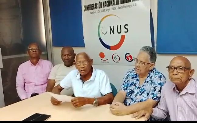 Pensionados del IDSS solicitan aumento de pensión mínima a RD$20,000