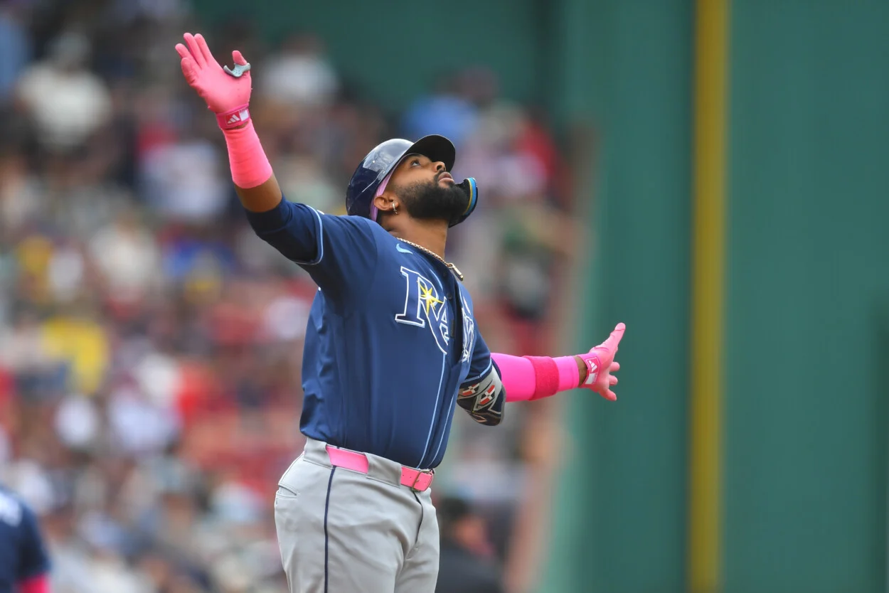 Jonrón de Junior Caminero guía triunfo 4-1 de Rays sobre Medias Rojas
