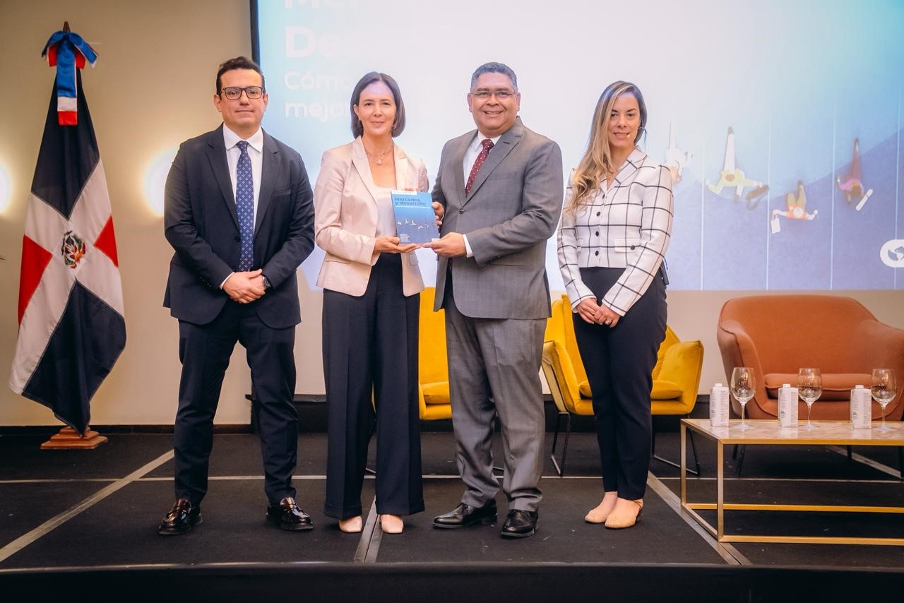 BID: fortalecer la competencia puede aumentar la productividad y el bienestar en RD