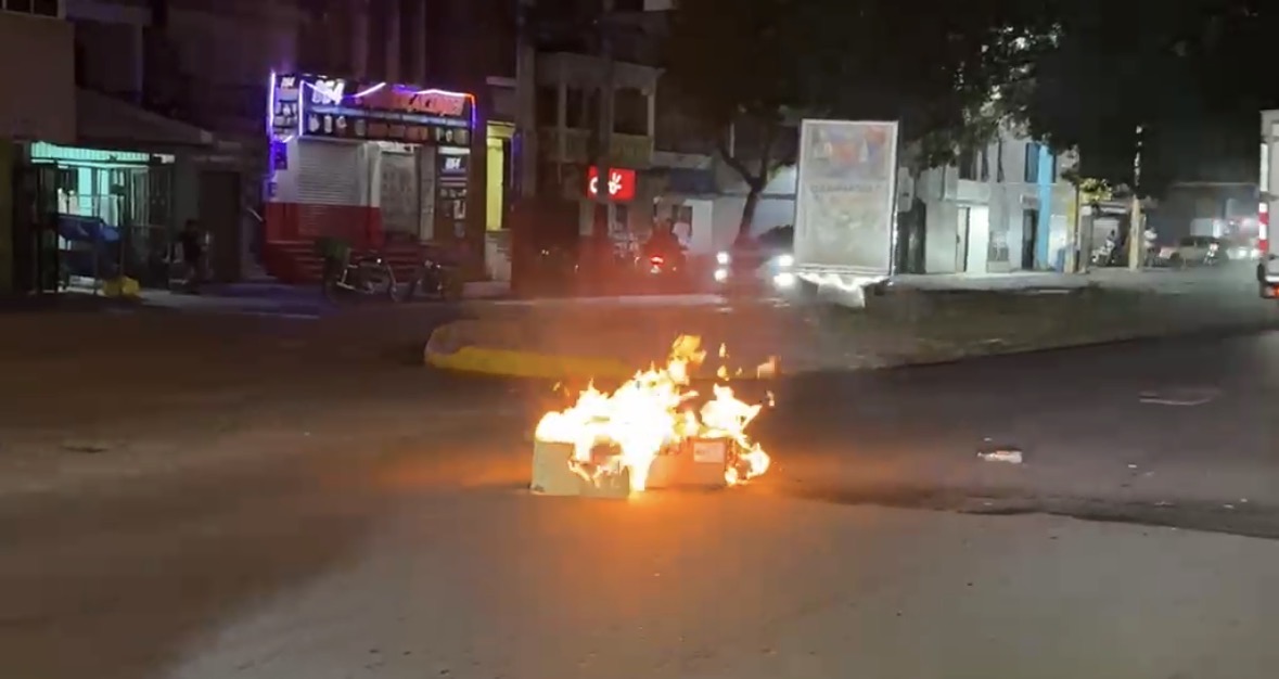 Protestan en SFM tras muerte de adolescente en incidente con patrulla policial
