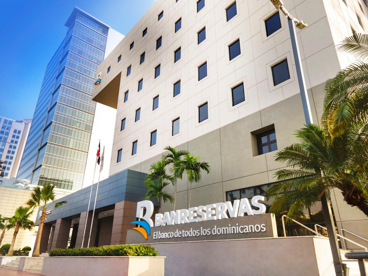 Banreservas asegura financiamientos a producción de arroz garantiza seguridad alimentaria en RD