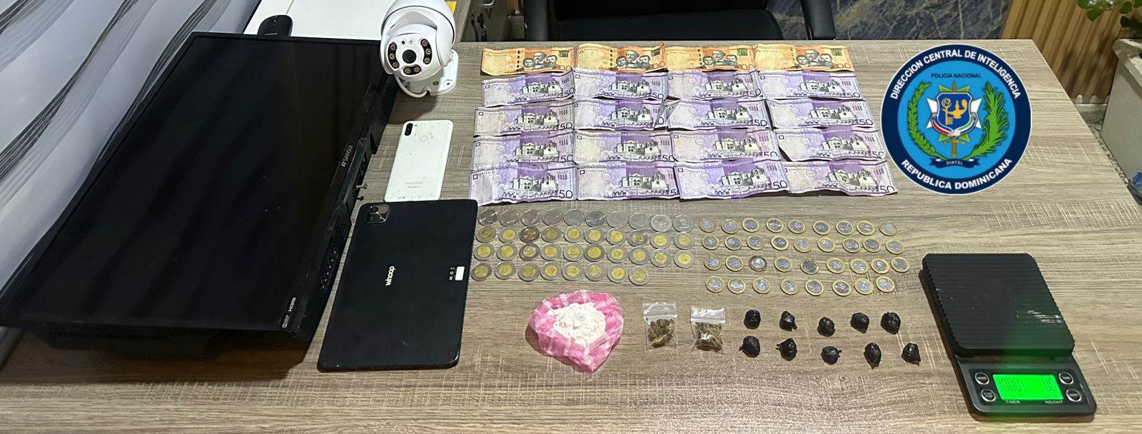 PN ocupa armas ilegales, equipos para lotería