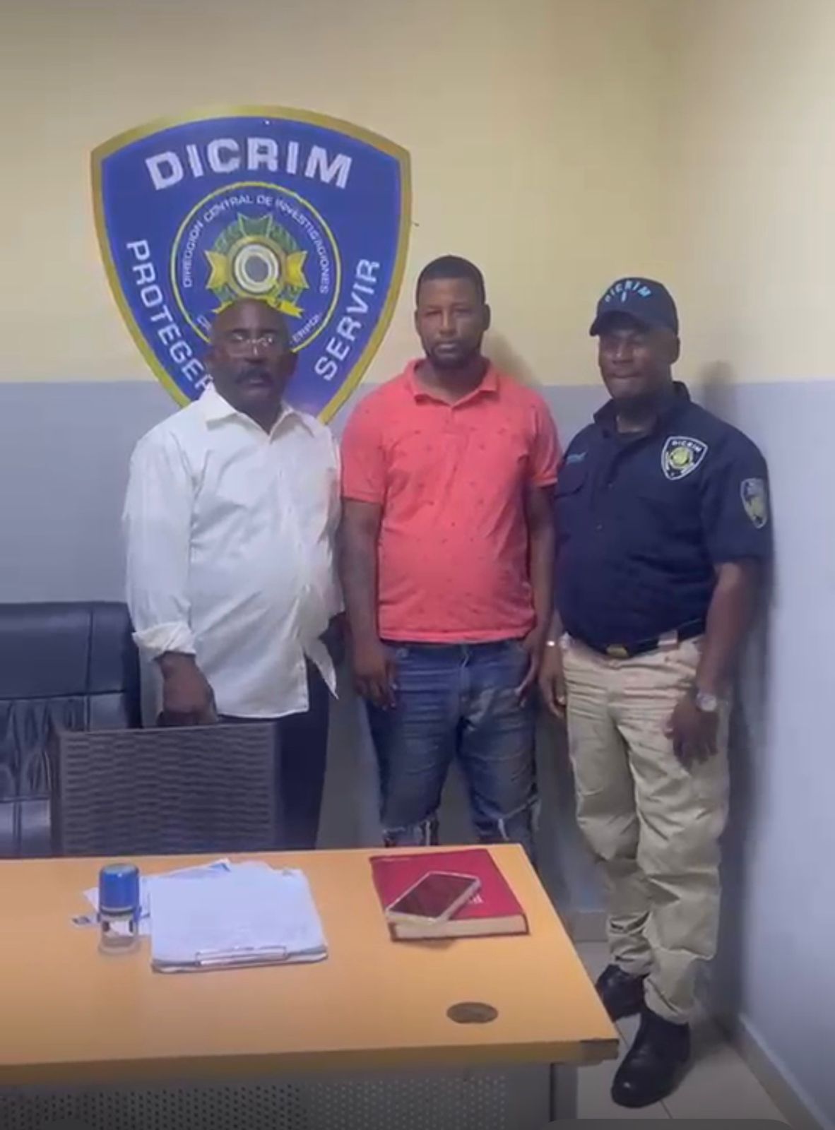 Dos presuntos implicados en ataque a patrulla policial en Higüey se entregan voluntariamente; PN mantiene búsqueda de otros dos