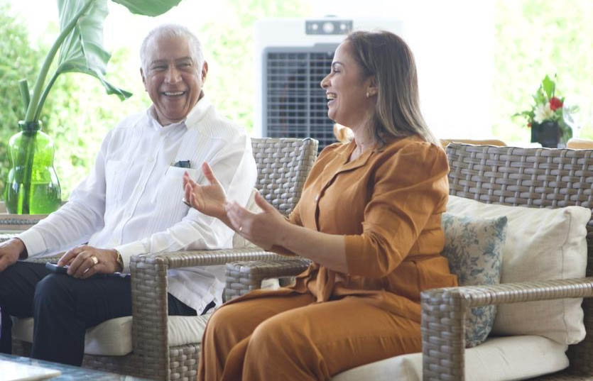 Diputada Shirley López reafirma su respaldo a Andrés Bautista; destacando su liderazgo
