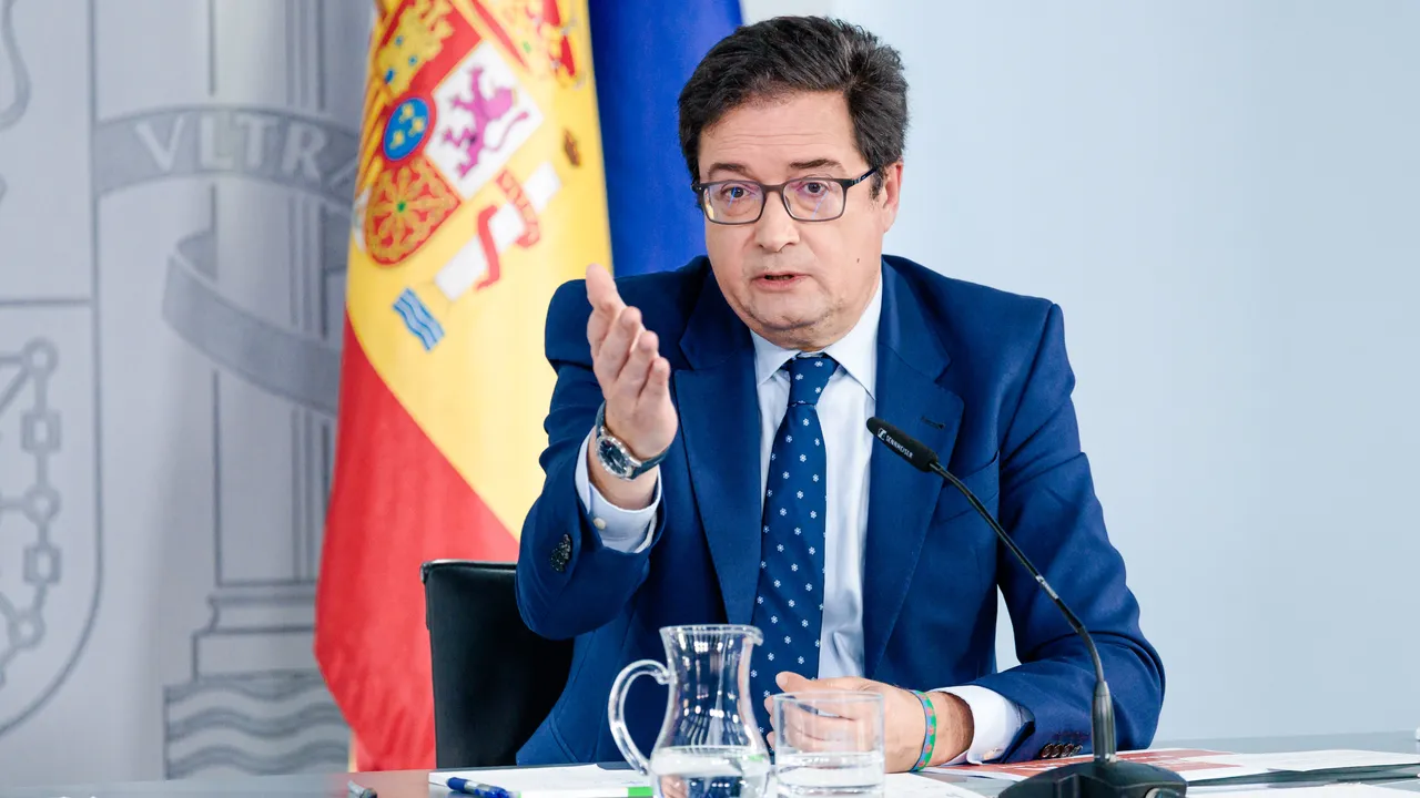 España busca prohibir los deepfakes sexuales con su nueva ley de IA