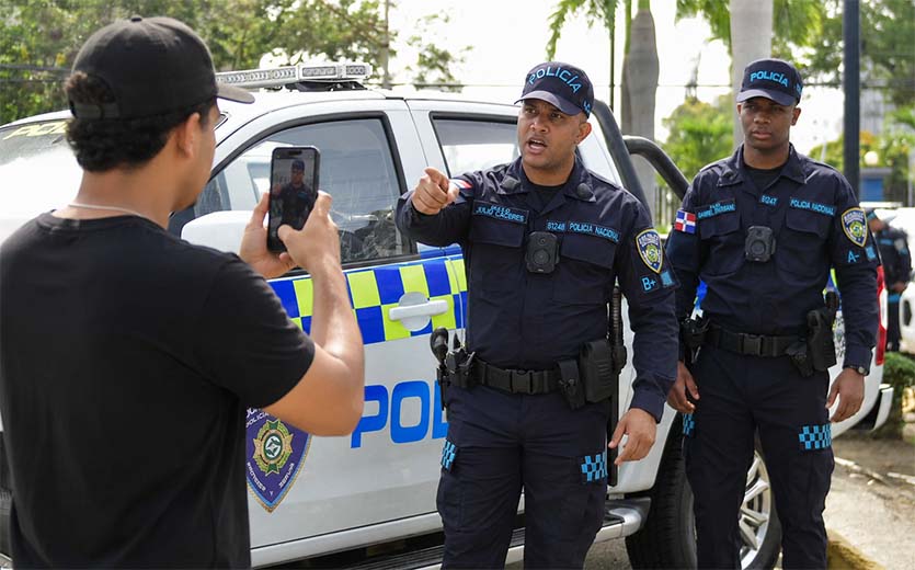 Policías que impidan ser grabados en una actuación serán sancionados