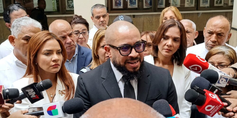 Justicia Jet Set: hermanos Espaillat reciben privilegios
