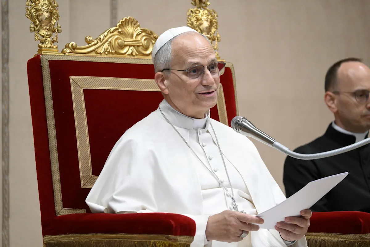 El Vaticano actualiza sus estatutos contra abusos y refuerza