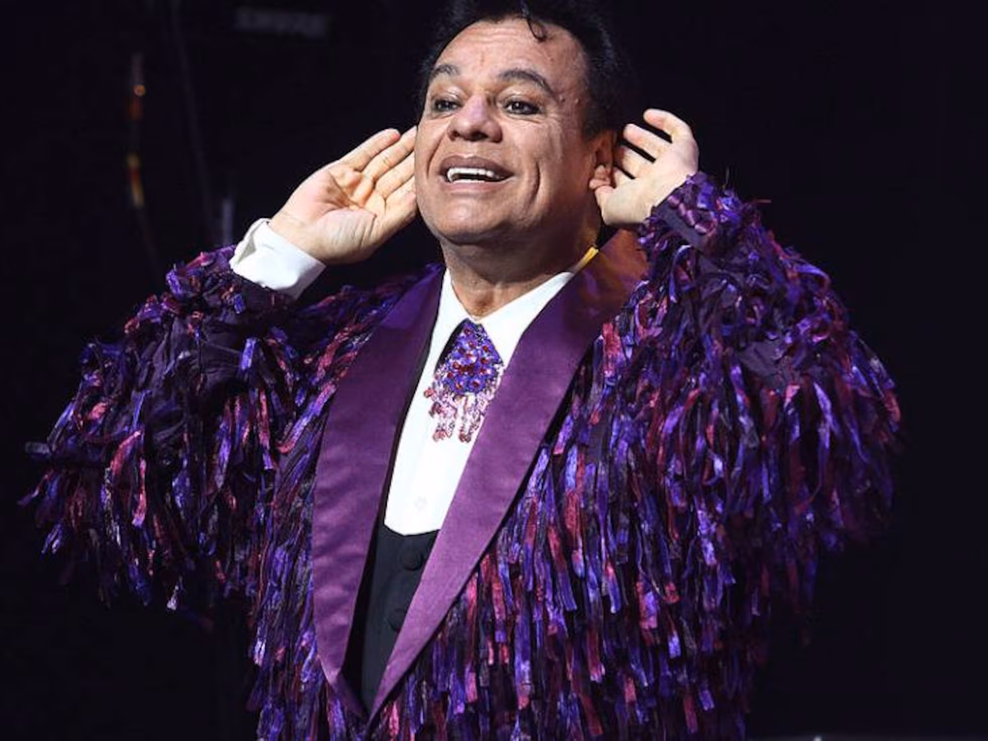 Preparan película de Juan Gabriel, dirigida