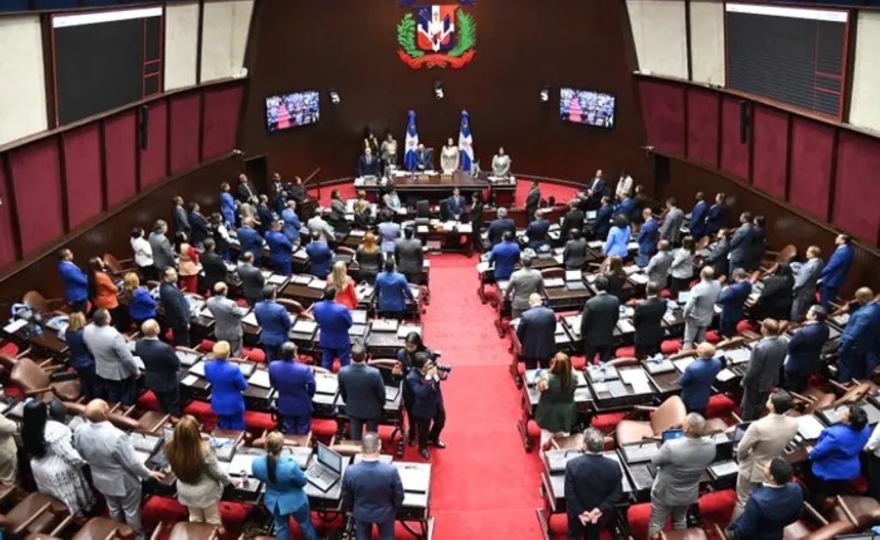 Diputados convierten en ley proyecto del Gobierno para aumentar recaudaciones