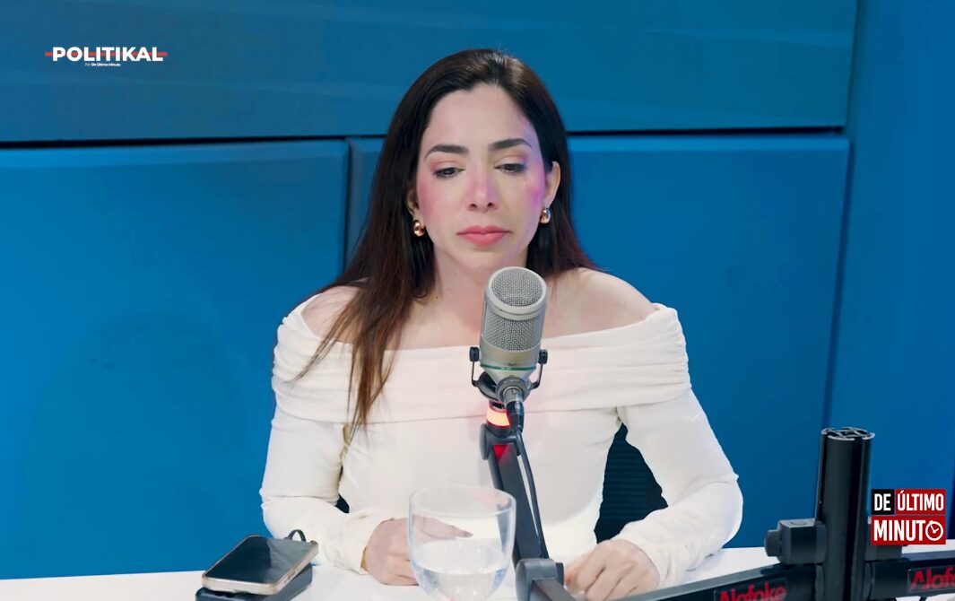 Norisbel Uceta rompe en llanto al denunciar feminicidios