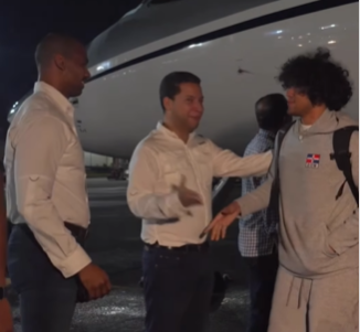 Retornan al país 31 dominicanos más desde Venezuela