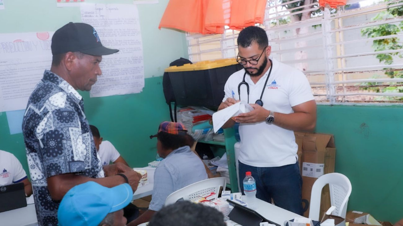Conape beneficia adultos mayores con jornadas de inclusión