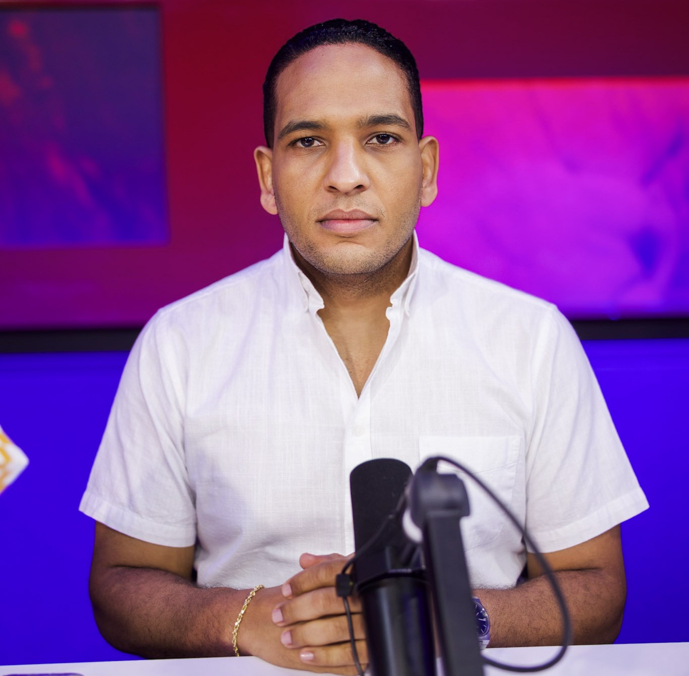 Hansel García denuncia falla de supervisión en escuelas