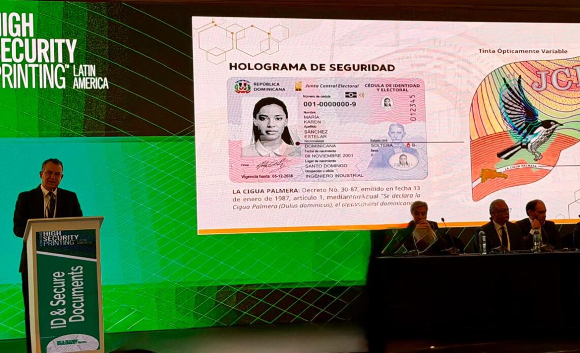 Nueva cédula dominicana es reconocida como el mejor documento
