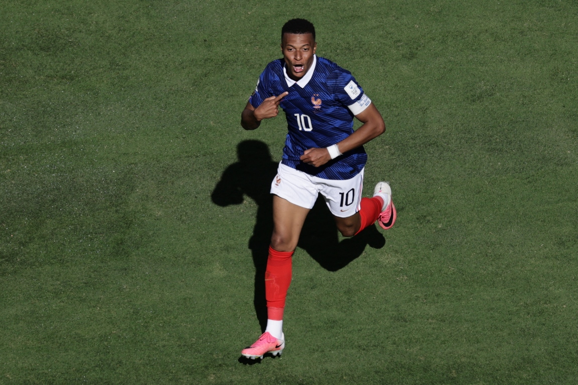 Mbappé alcanza a Ronaldo con 15 goles en lista histórica de todos los mundiales