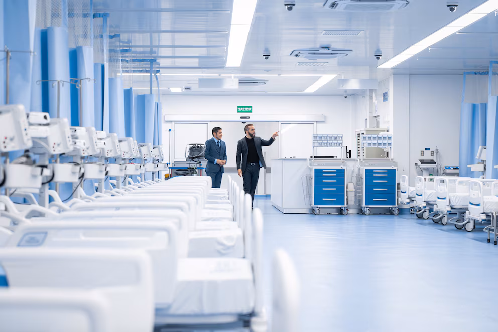 Bukele inaugura el nuevo Hospital Rosales
