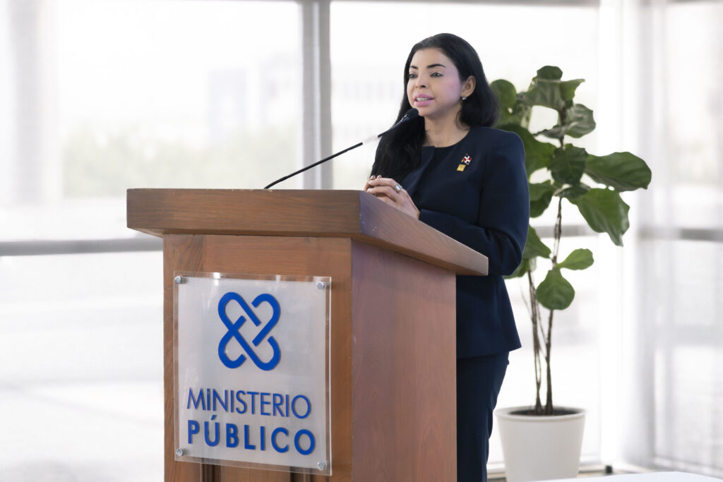 PGR lanza Programa Nacional de Pasantías para estudiantes