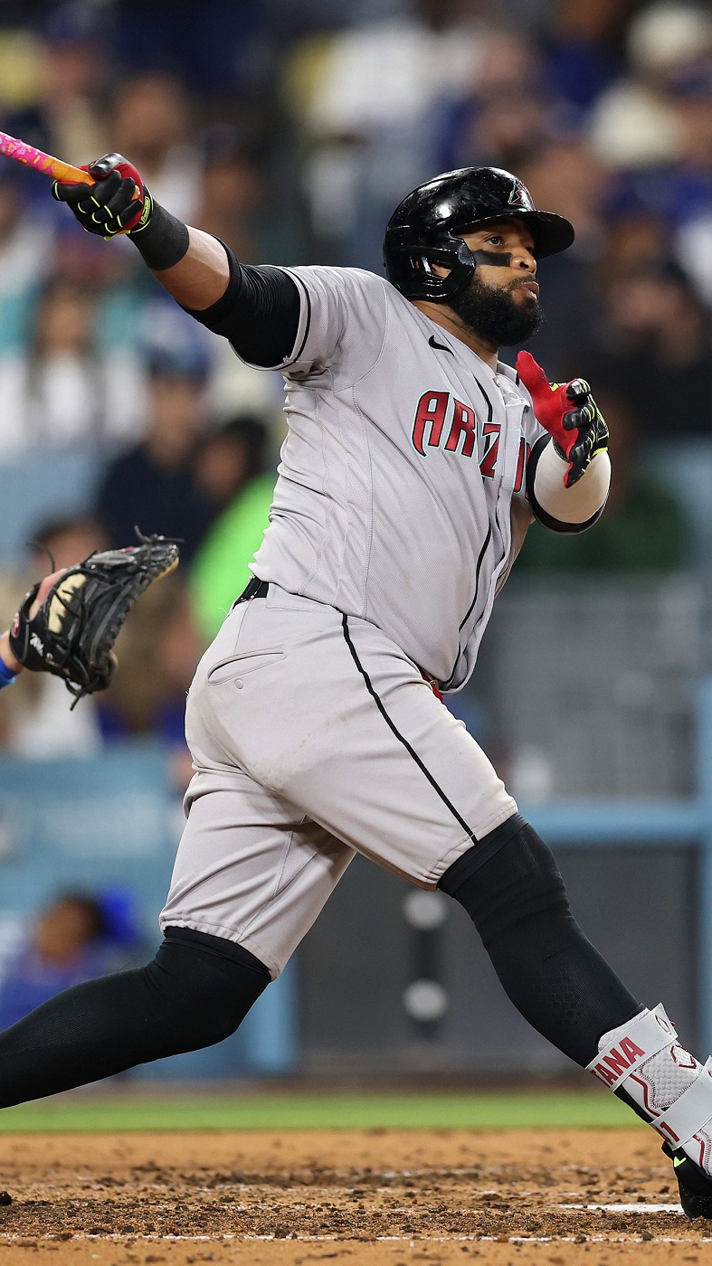 Carlos Santana llega a un acuerdo de Ligas Menores con los Bravos