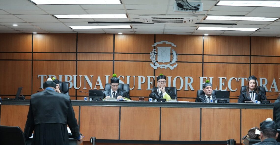 TSE declara inadmisible acción de amparo contra la JCE