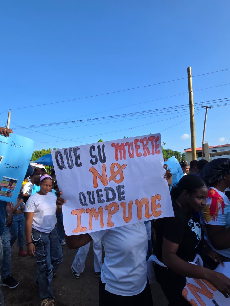 Comunidad de La Ceiba exige justicia y esclarecimiento