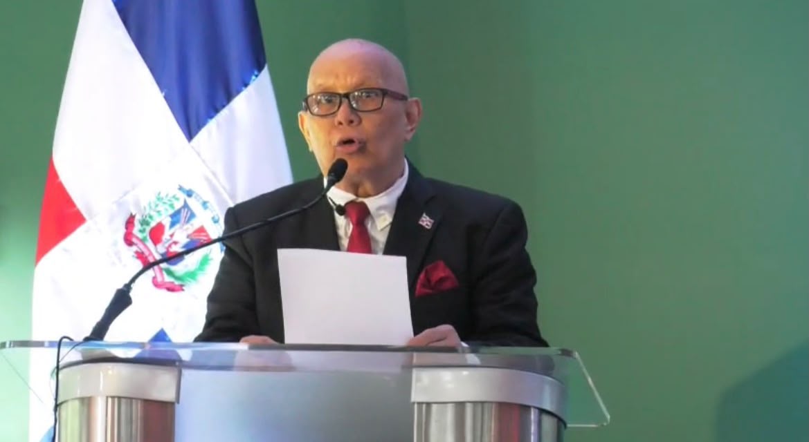 Director del Hemocentro RD pasó al puesto 8 en donación de sangre