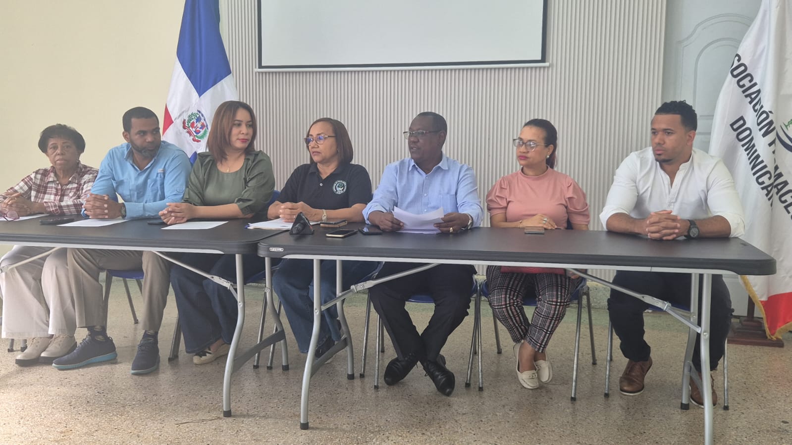 Gremios del sector salud solicitan al presidente