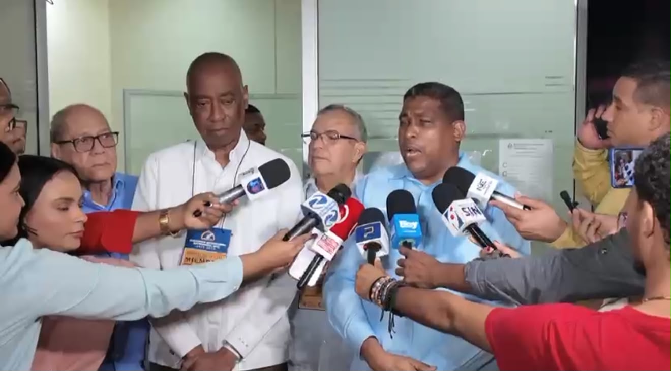 UASD inicia conteo de votos; resultados oficiales