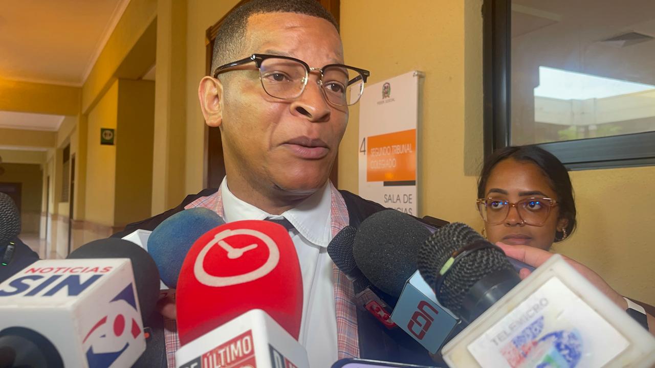 Defensa de Luisa Guzmán afirma que está encarcelada por ser esposa de Héctor Lora