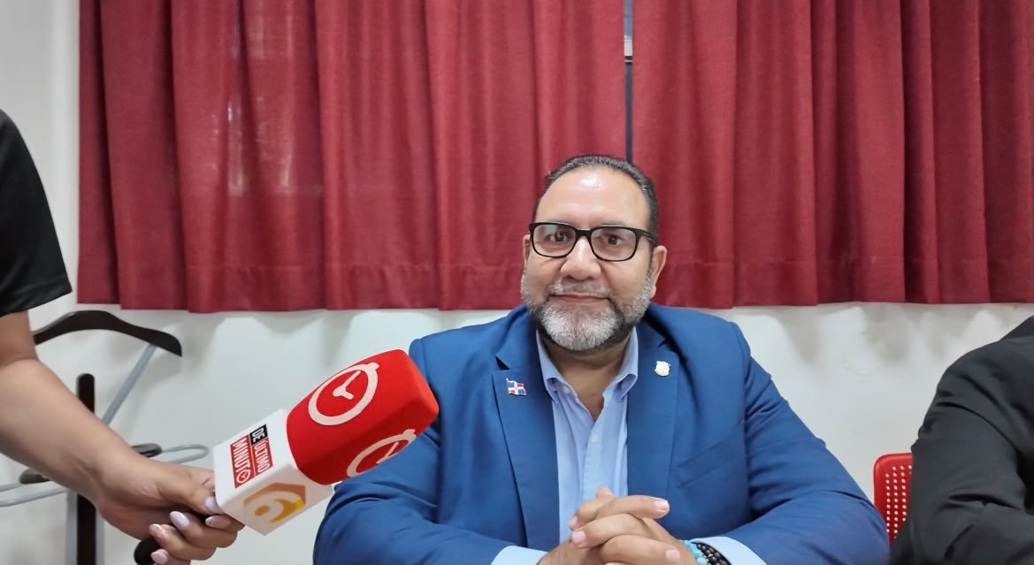 Genao sobre Alofoke: “El que crea en el PRSC es bienvenido”