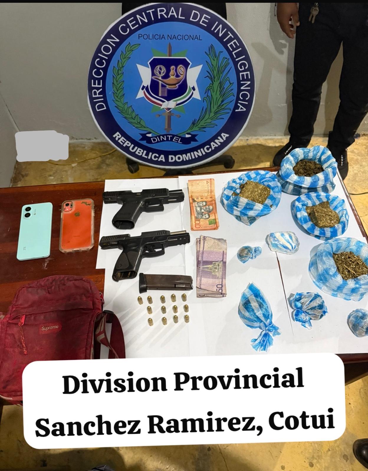 DINTEL apresa dos personas y ocupa armas de fuego