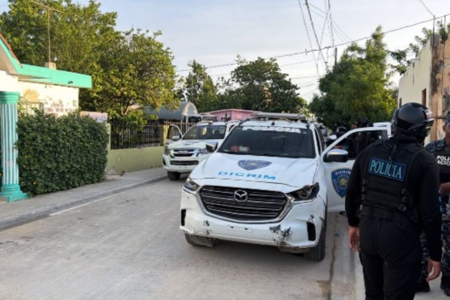 Policía recupera vehículo robado en Punta Cana