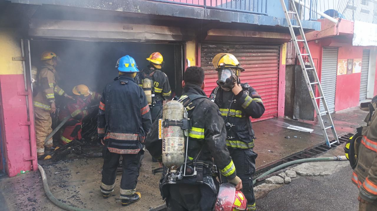 Incendio en Los Ciruelitos provoca pérdidas RD$10 millones