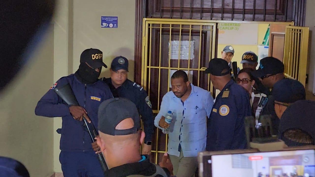 Defensa de Héctor Lora asegura que no manejó fondos públicos