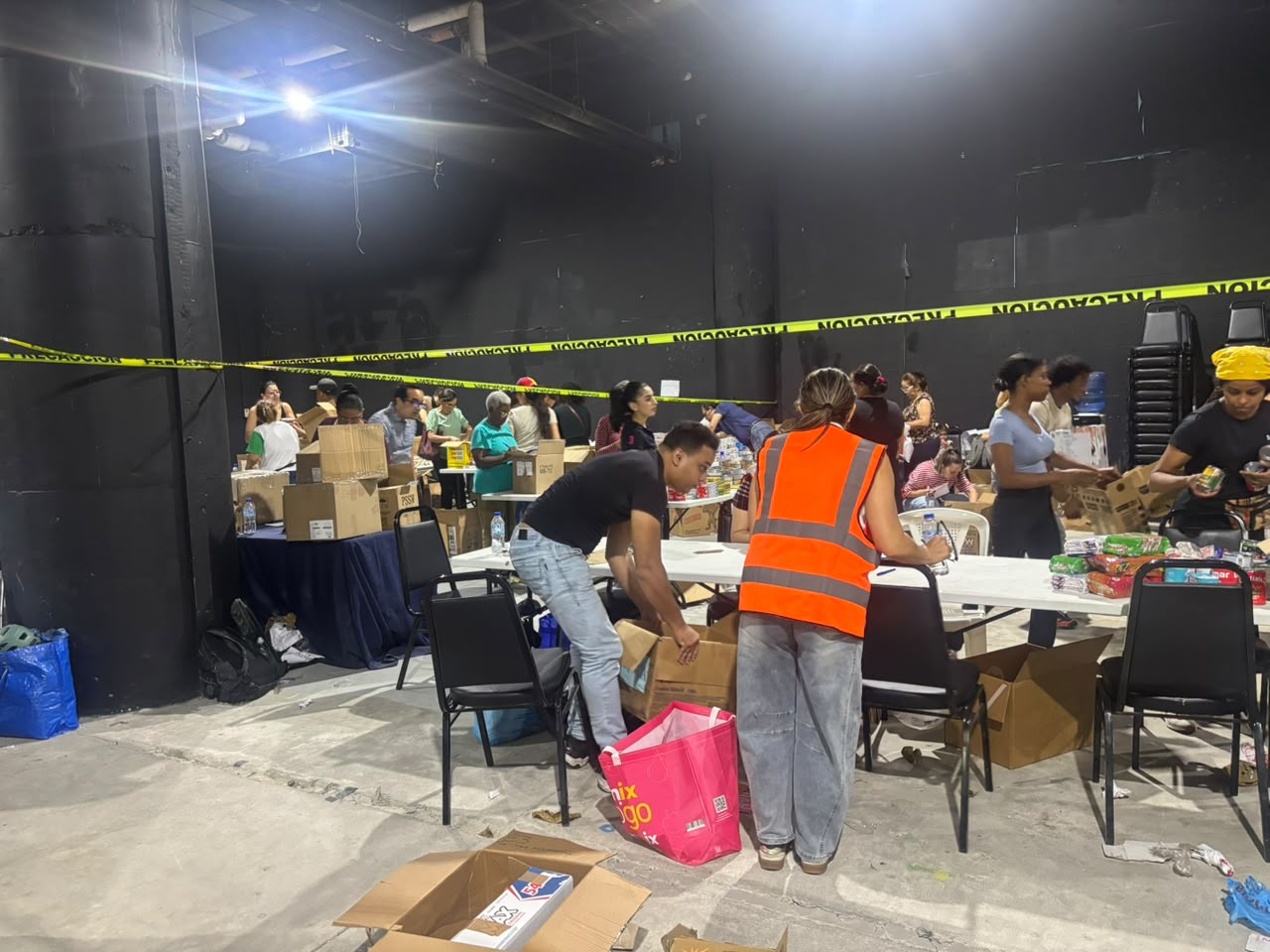 Ciudadanos responden con ayuda humanitaria para Venezuela