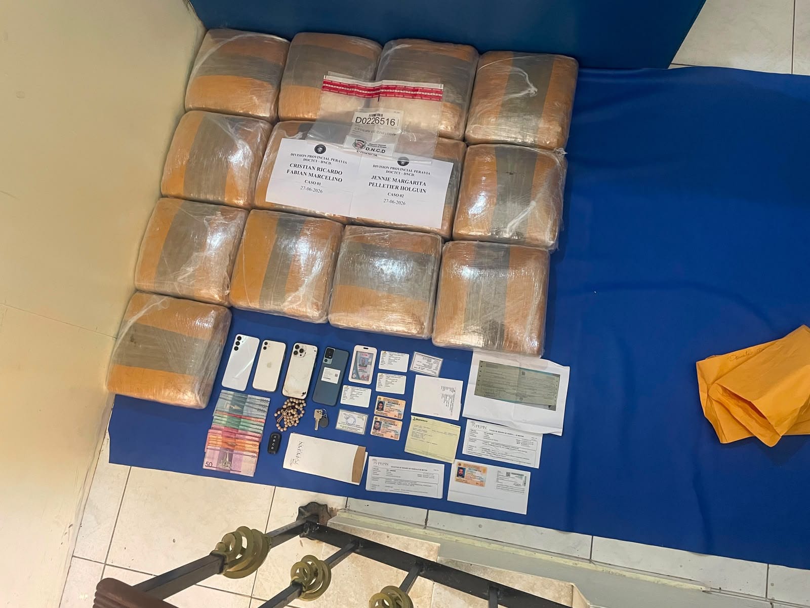 Intervienen en Azua alijo de 129 libras de marihuana