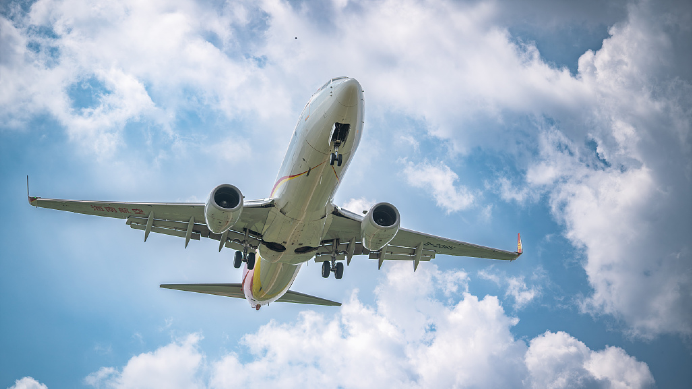 Viajar en avión costaría US$10 más con nueva propuesta fiscal