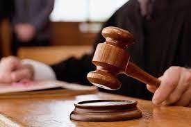 jueza se aparta del juicio por amistad con unas víctimas
